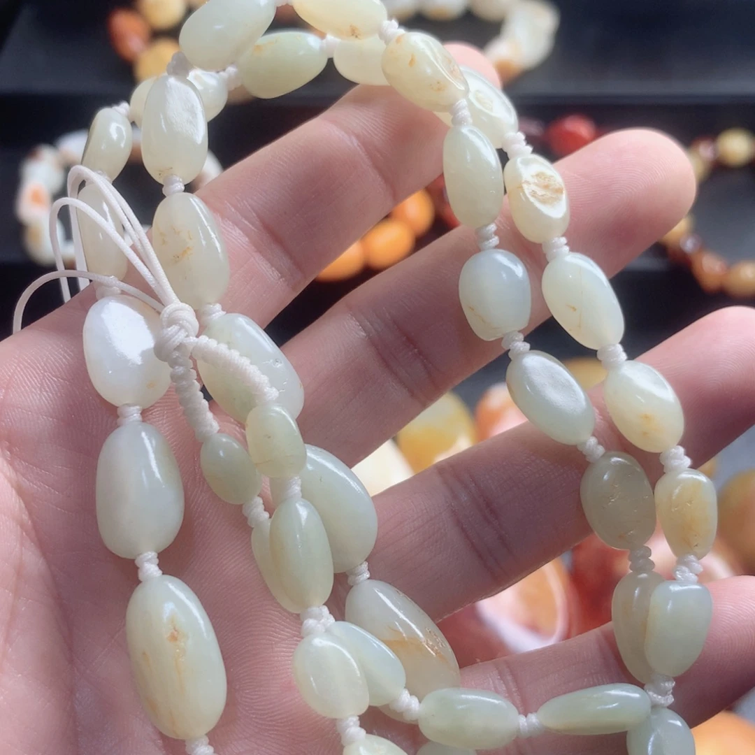 用***2和田玉未镶嵌颈饰