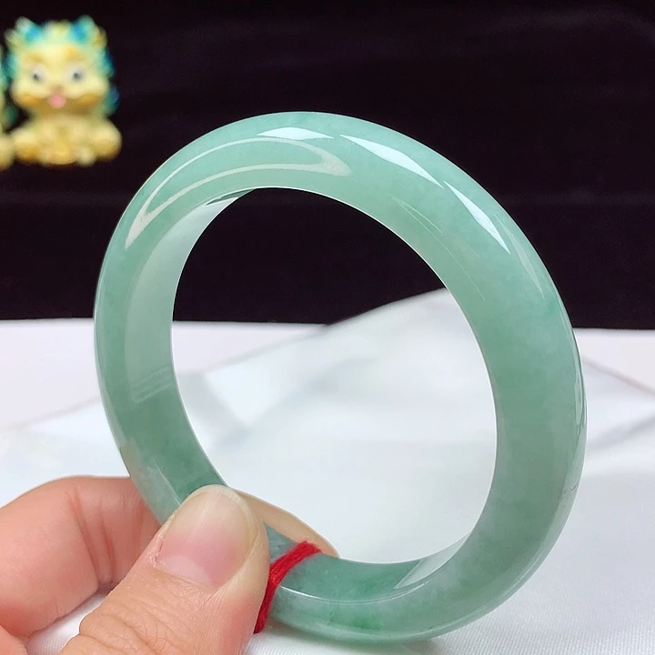 未镶嵌手镯翡翠55圈