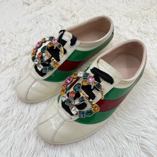 95新 GUCCI/古驰 Falacer 漆皮钻扣板鞋 35码 公价8.3k 70152