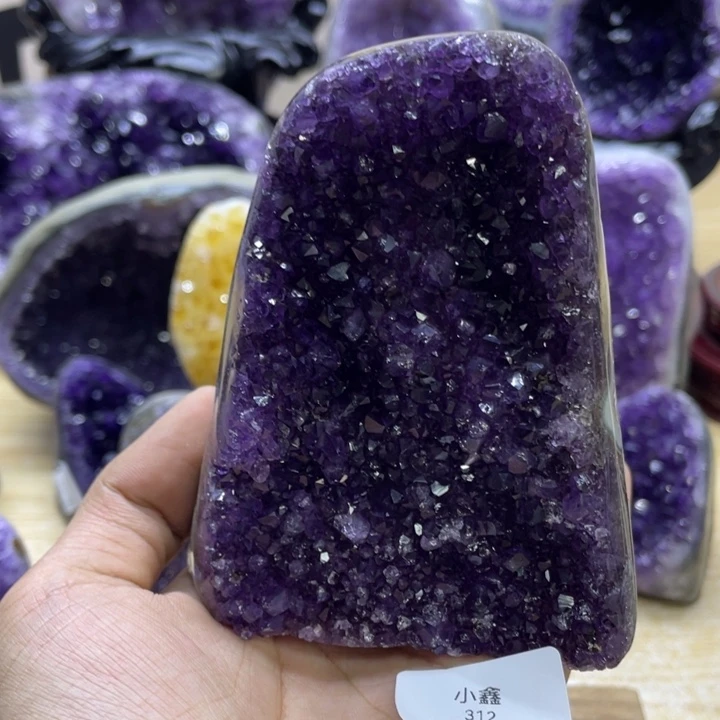 未镶嵌大型摆件（非配饰）紫晶