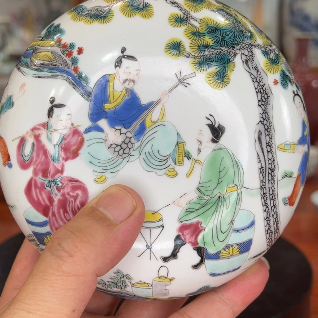 一***生绿釉葫芦瓶1111111111121粉彩人物盒111111