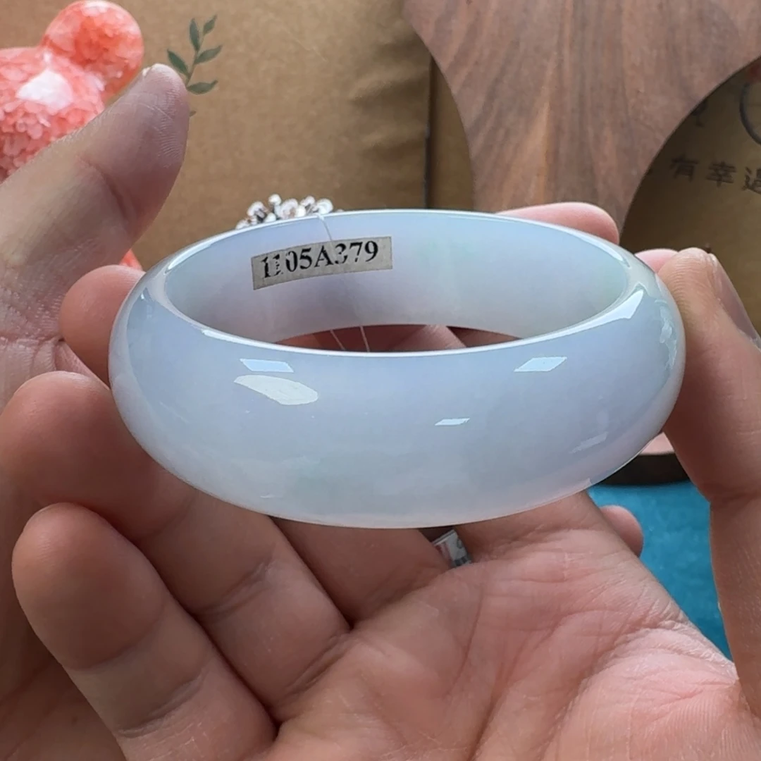 翡翠未镶嵌手镯翡翠手镯