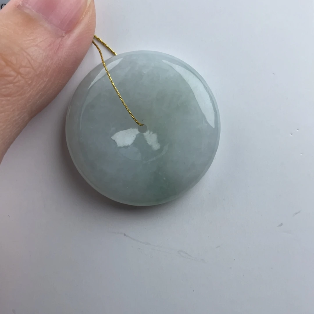颈饰未镶嵌翡翠平安扣