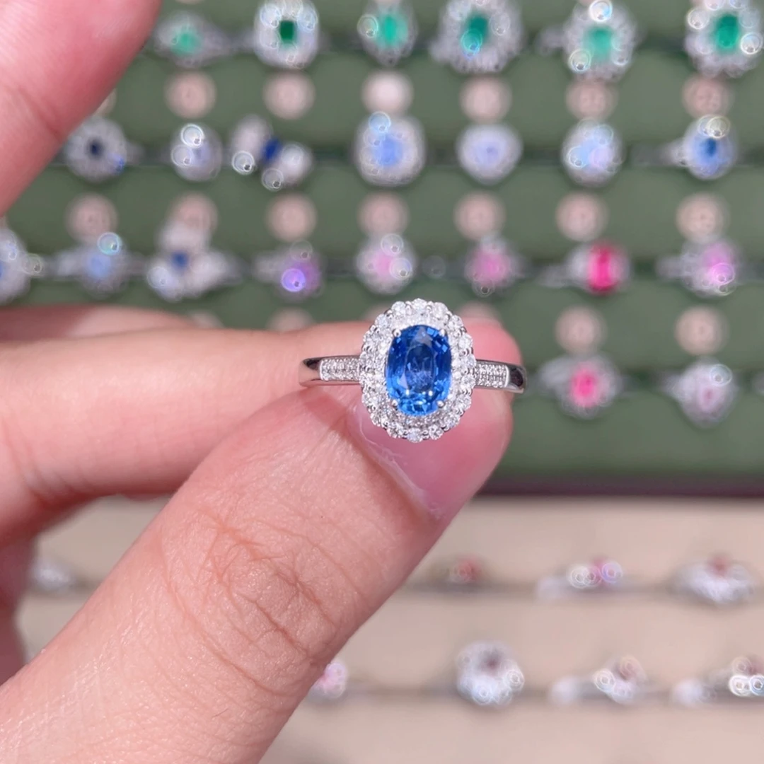 蓝宝石戒指18K金镶嵌1.25ct
