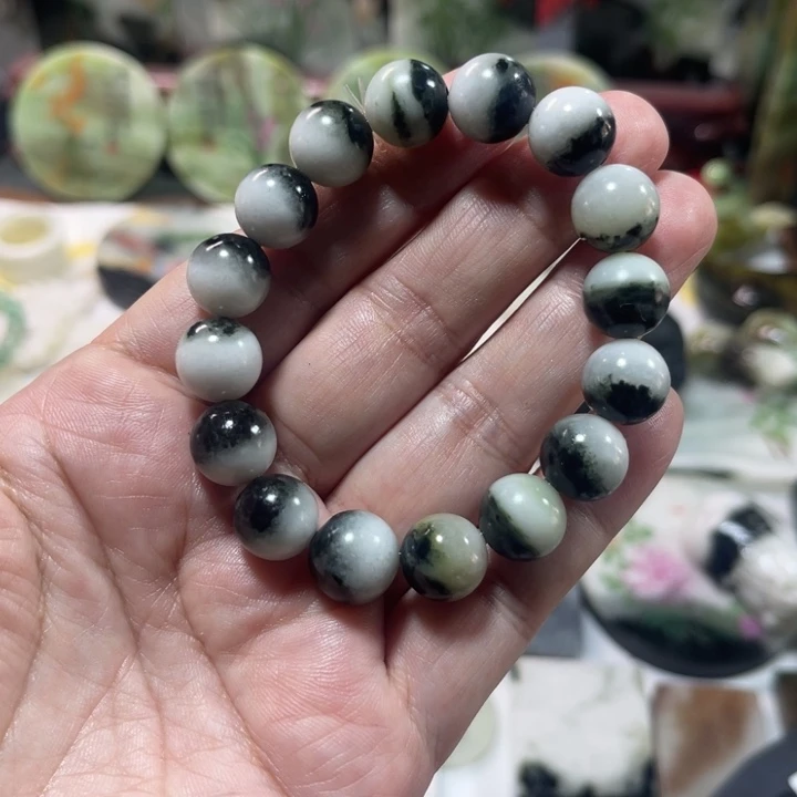 独山玉未镶嵌颈饰卡12