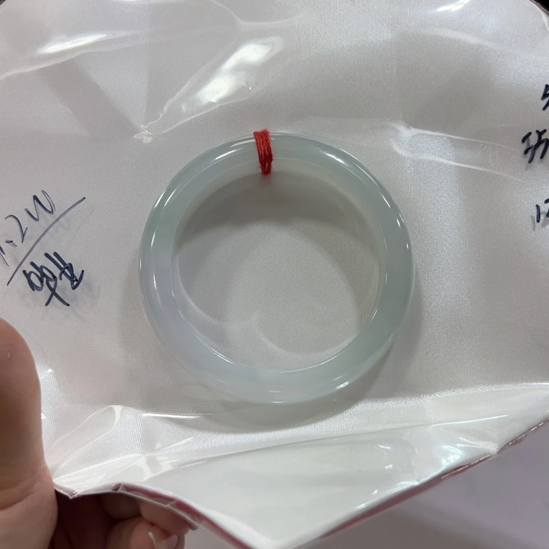 翡翠手镯未镶嵌荷*手镯