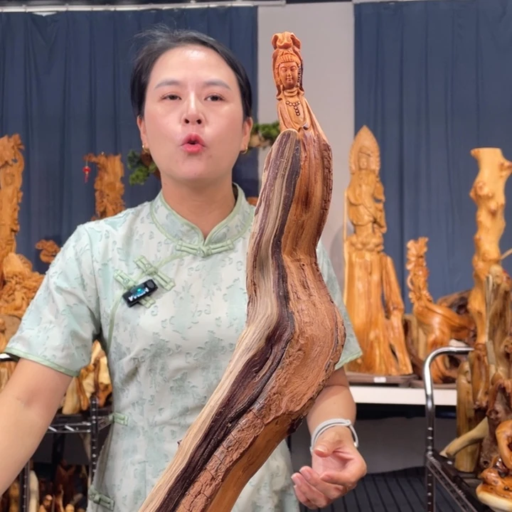 柏木（崖柏）随型摆件