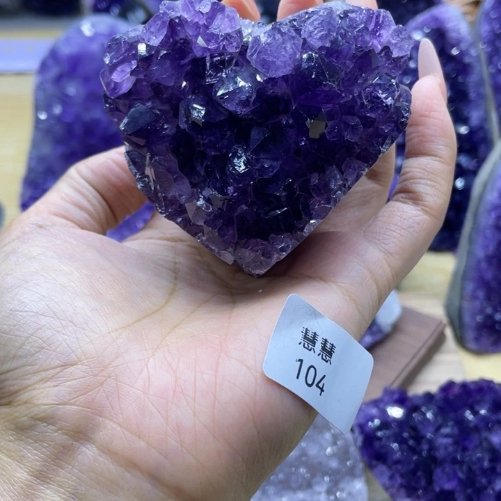 未镶嵌水晶大型摆件（非配饰）