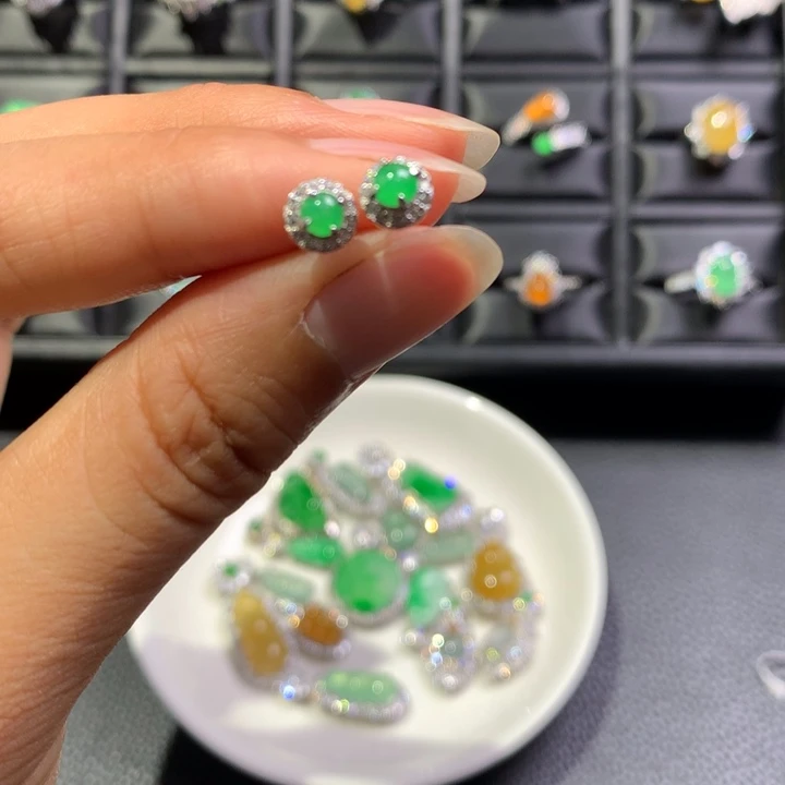 银S925镶嵌翡翠耳饰