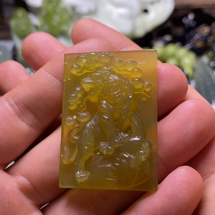 岫玉未镶嵌岫玉颈饰