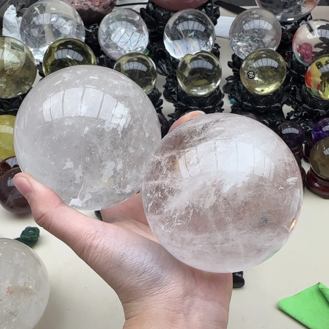 六***七未镶嵌水晶摆件a007