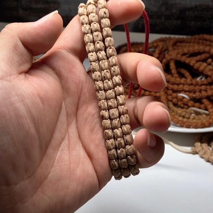 柏香籽/百香籽吊坠