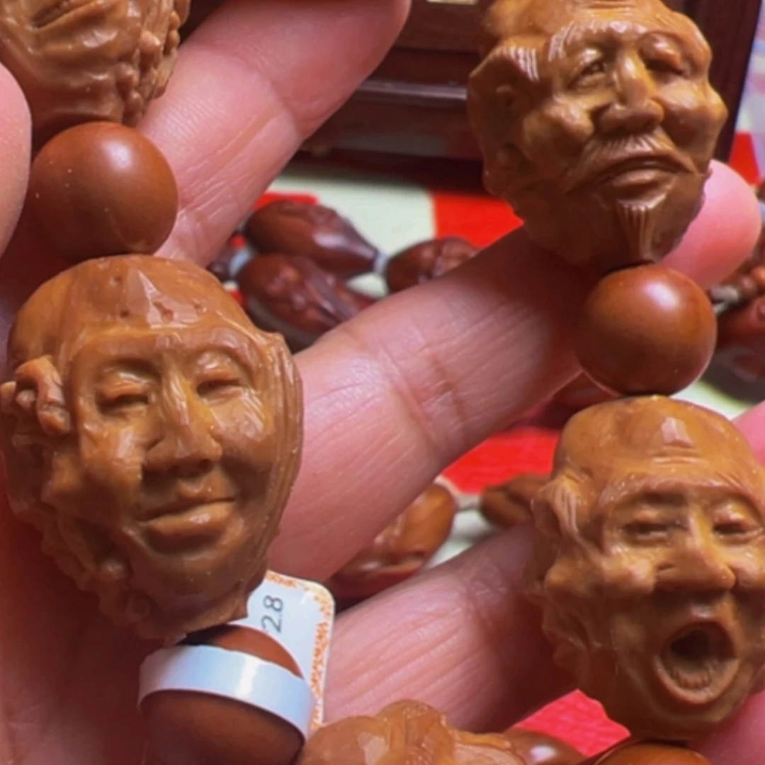 【闪购商品】橄榄核手串/手链刘*三四花核的十八罗汉