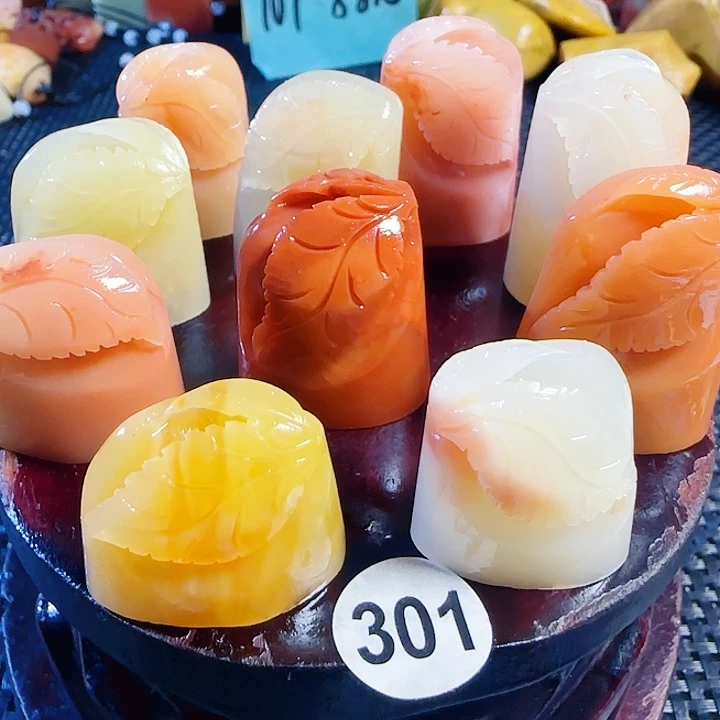 印石青田石老挝石手工精雕叶子10个88元，尺寸2.多