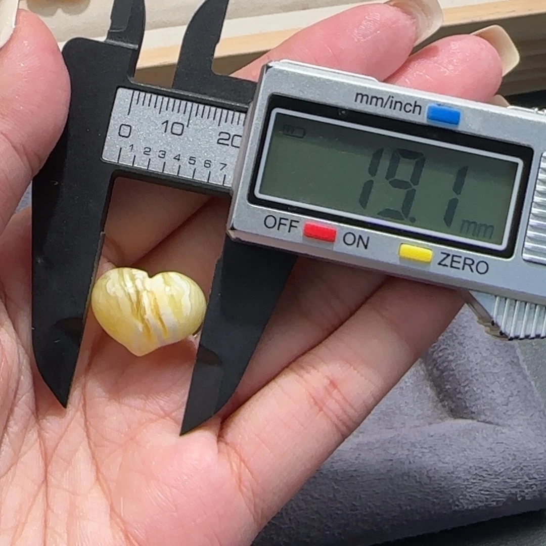 裸石琥珀未镶嵌琥珀蜜蜡系列产品