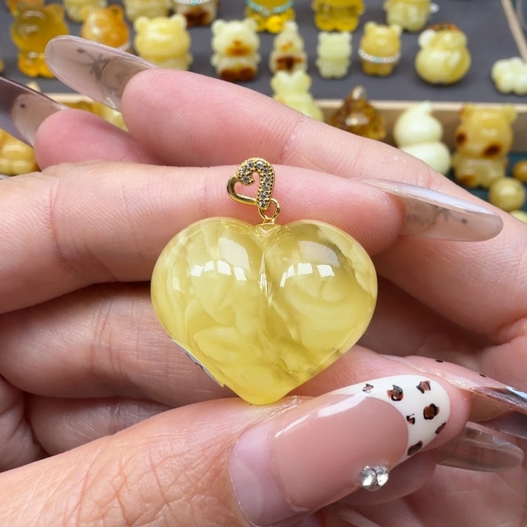 琥珀未镶嵌裸石蜜蜡