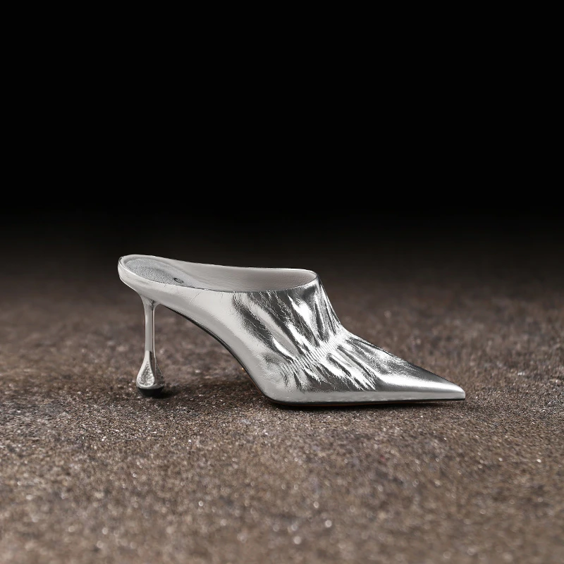 配裙子的真皮拖鞋外穿高级感夏季女鞋新款细跟高跟鞋包头半拖鞋