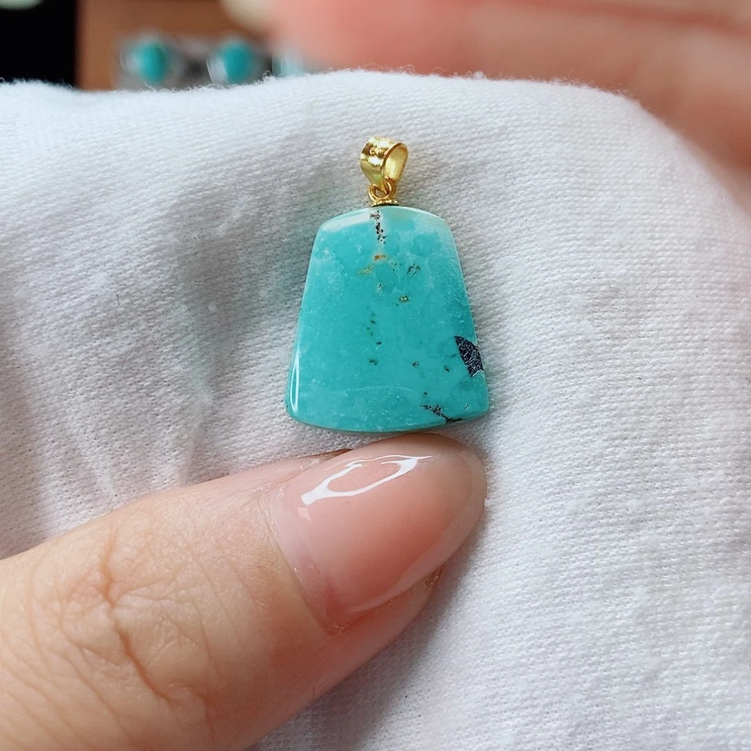 未镶嵌南红玛瑙珠宝奇石