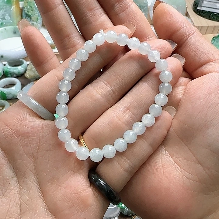 翡翠颈饰未镶嵌用****1白冰手串