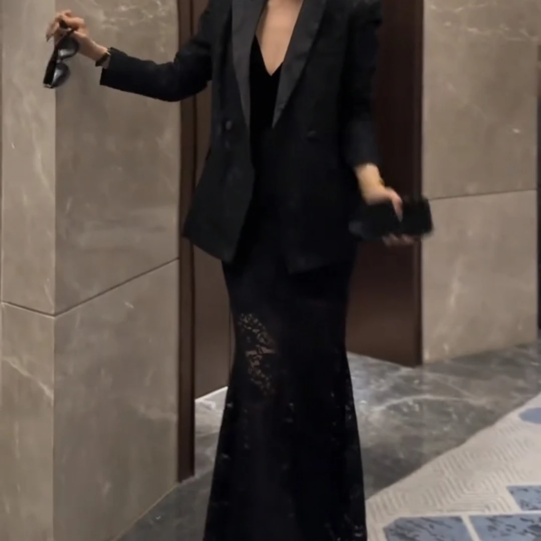 法式轻熟风蕾丝镂空西装外套春季新款气质复古修身显瘦西服套装女