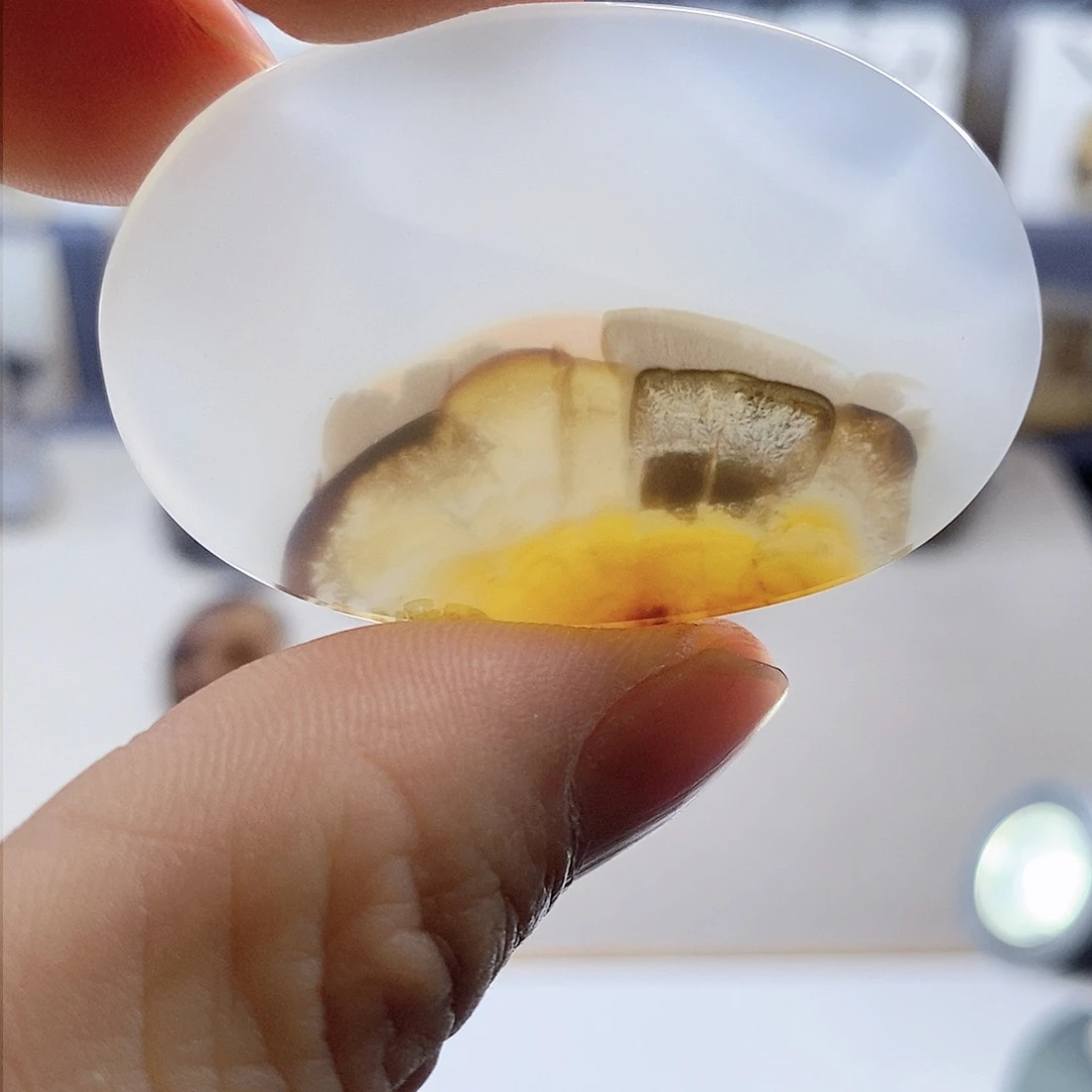 未镶嵌玛瑙/玉髓珠宝奇石