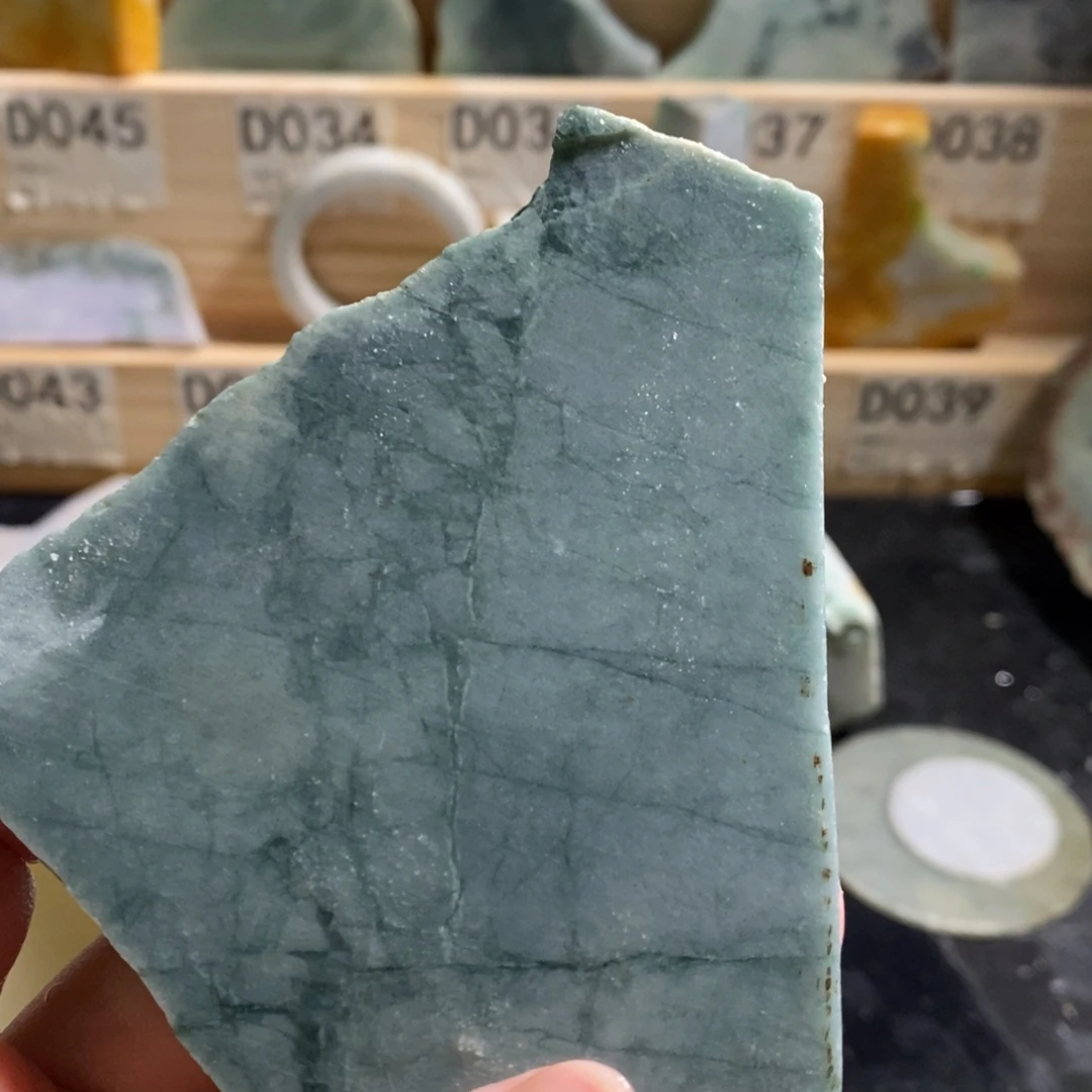 颈饰未镶嵌翡翠天然翡翠