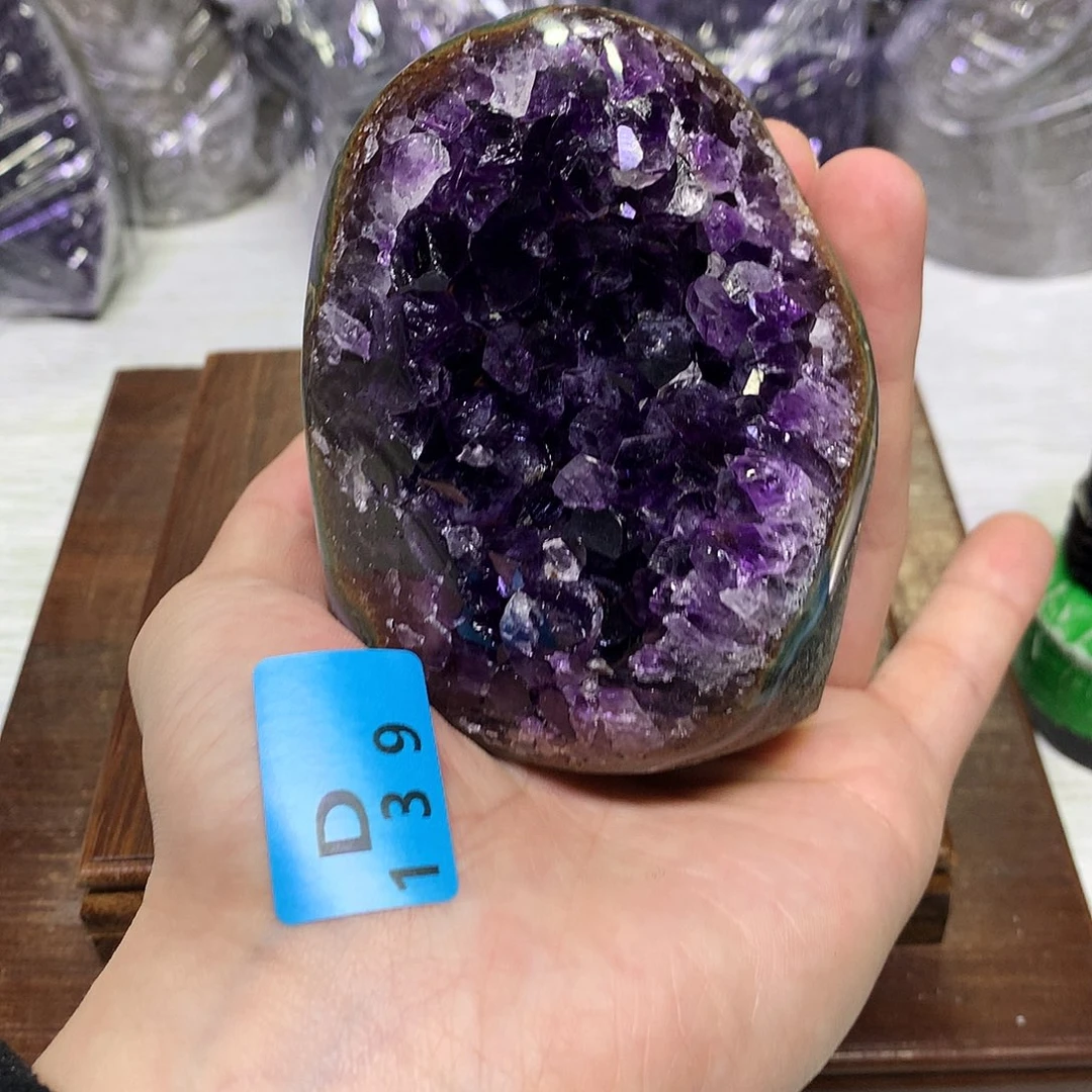 紫晶大型摆件（非配饰）未镶嵌