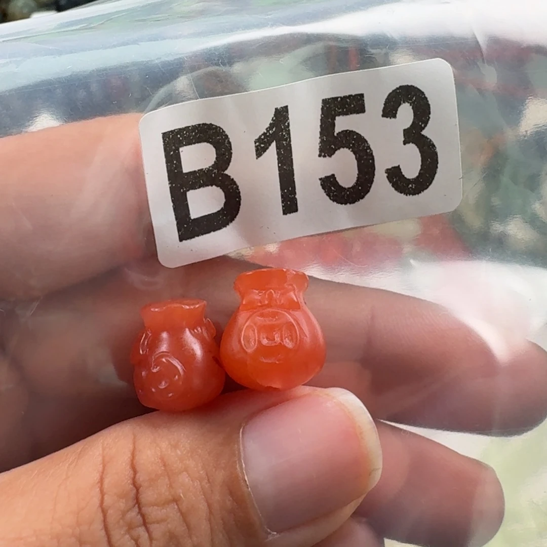 南红玛瑙未镶嵌珠宝奇石