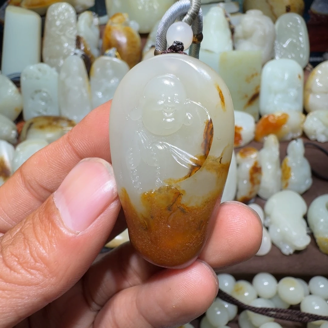 身***份和田玉未镶嵌吊坠(不含链)