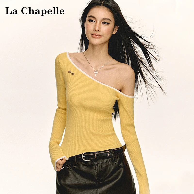 拉夏贝尔甜酷撞色斜肩蝴蝶结胸针设计气质百搭长袖T恤女秋季上衣