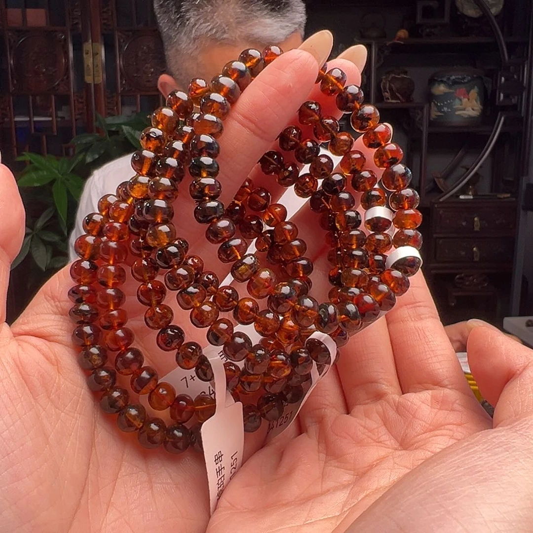 未镶嵌琥珀裸石抚顺琥珀10709七多样性发其一