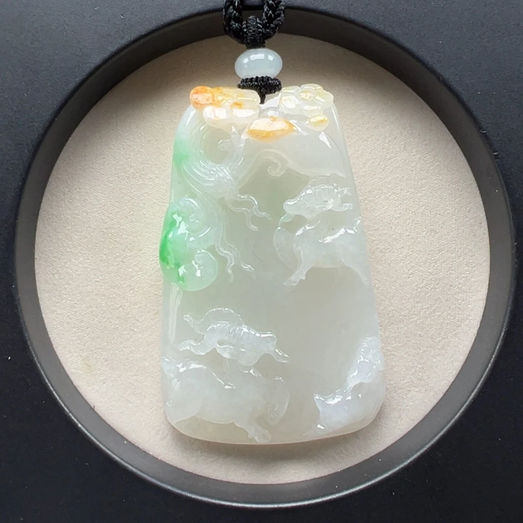 翡翠未镶嵌颈饰三羊开泰