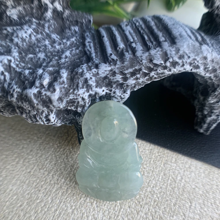 缅甸翡翠A货观音护身时尚精美雕刻高冰精雕巧雕珠宝饰品