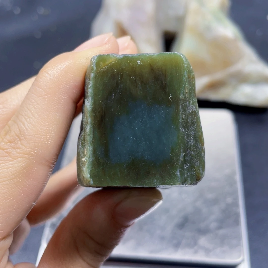 未镶嵌和田玉珠宝半成品