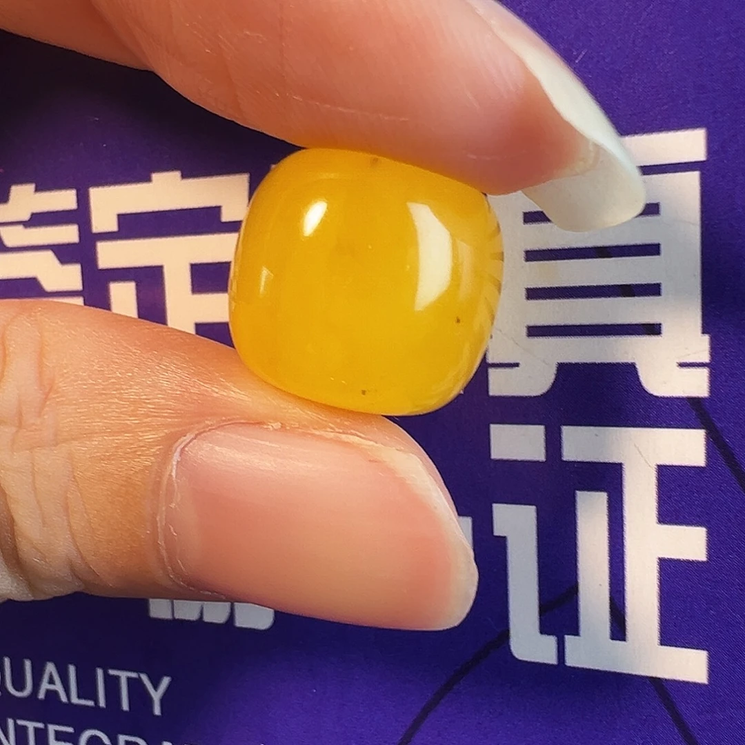 蜜蜡未镶嵌颈饰鸡油红13.1mm老型微粉儿