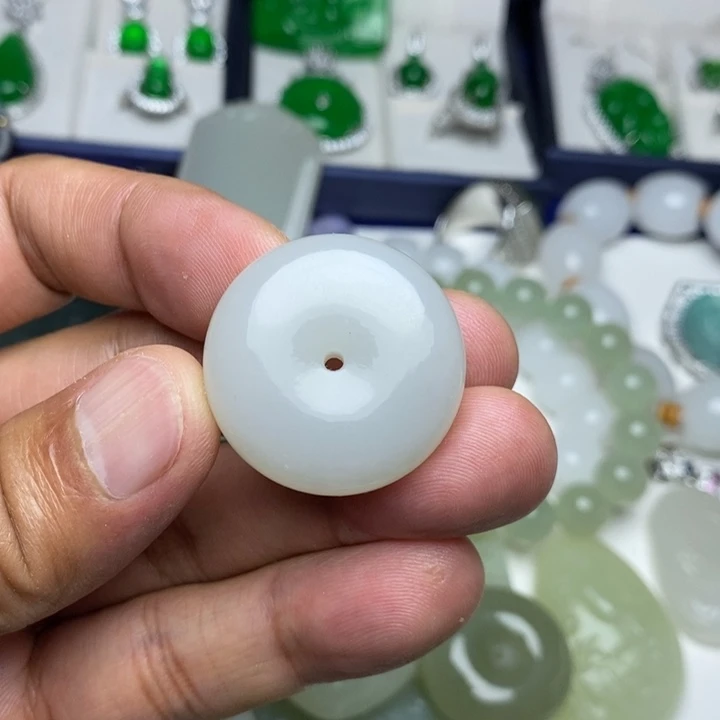 和田玉（白玉）未镶嵌挂件