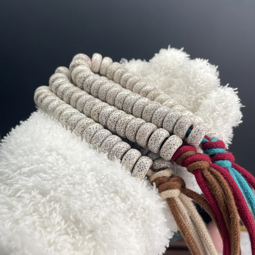 藏风十足星月菩提顺白大尺寸手持男女通用