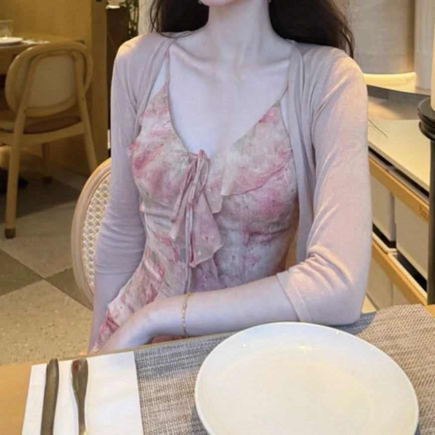 【阿喜】2025新款显瘦显肤白纯欲性感开衫小外套