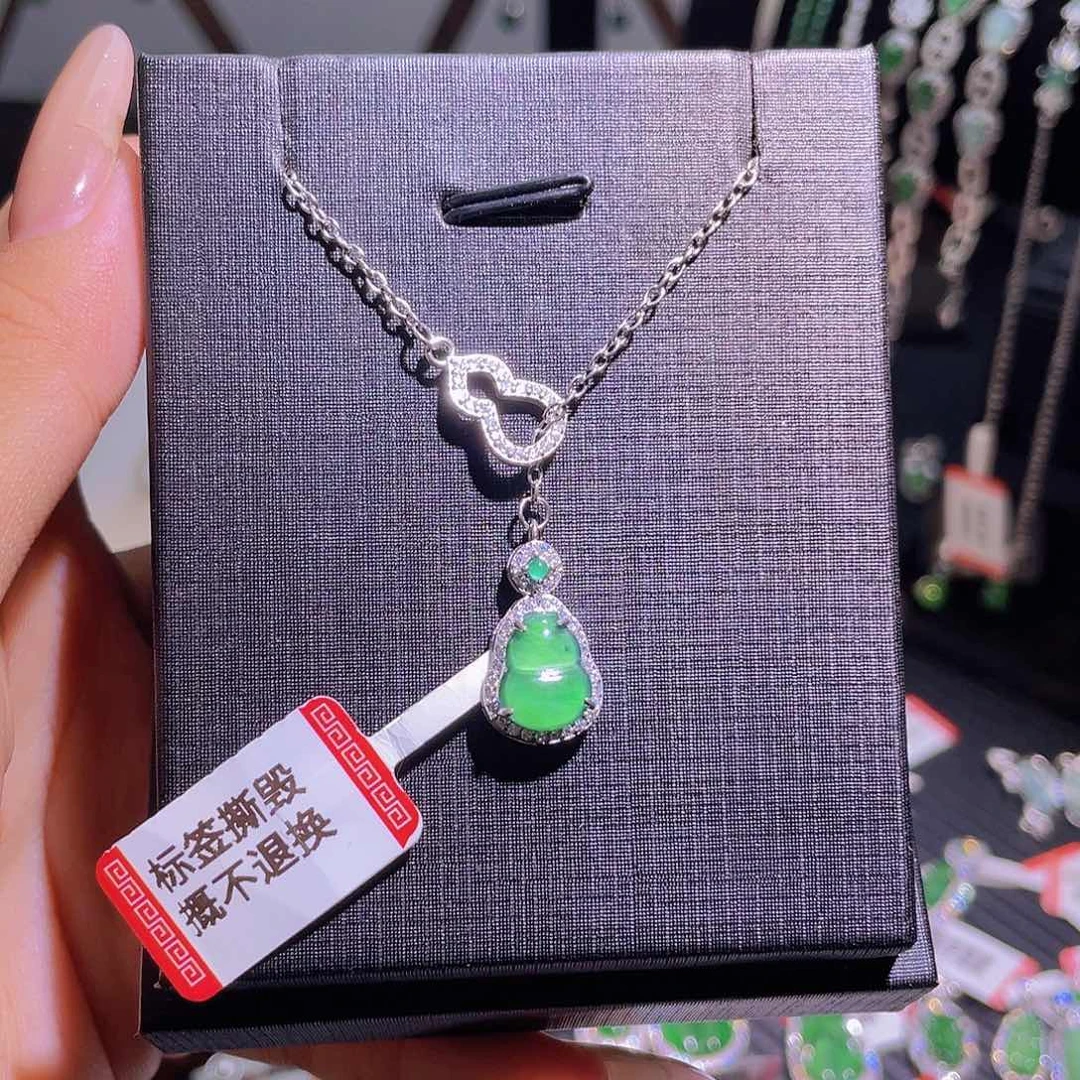 项链未镶嵌翡翠项链