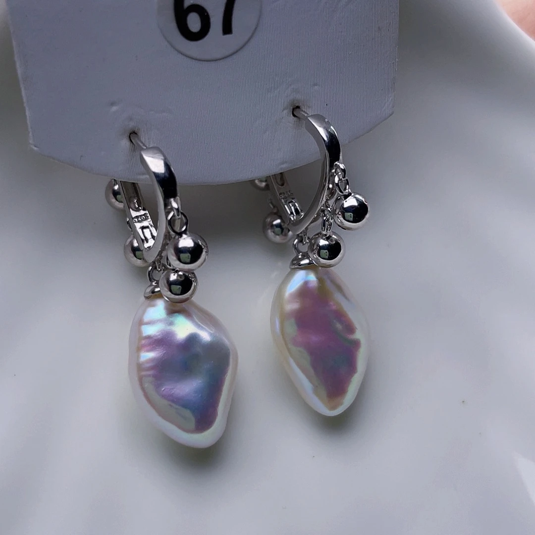 淡水珍珠耳饰未镶嵌