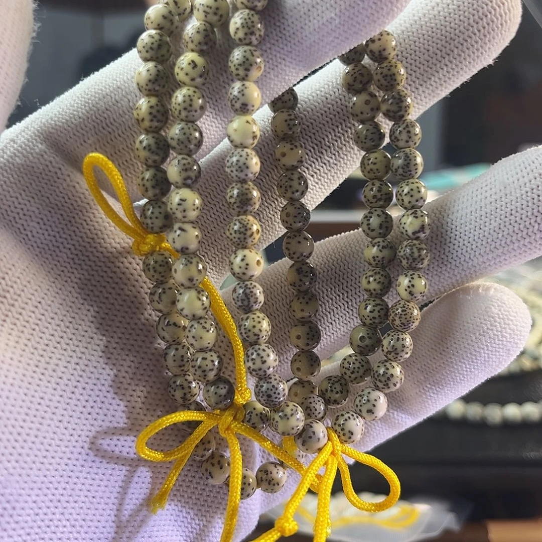 星月菩提吊坠下播小糖豆