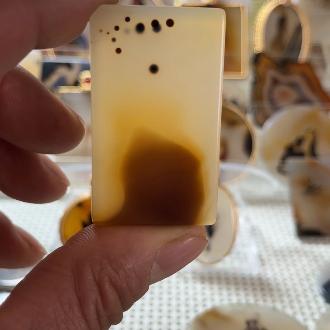 玛瑙/玉髓未镶嵌吊坠(不含链)