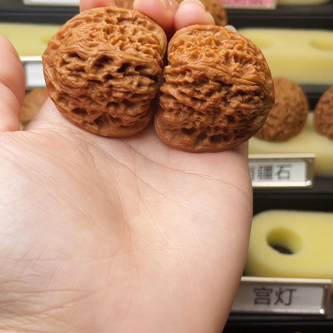 文玩核桃吊坠南疆42尺786