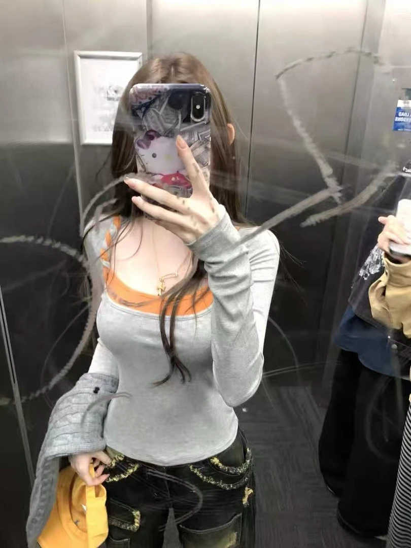 小福云朵秋季辣妹设计紧身女新款美式长袖修身俩件套