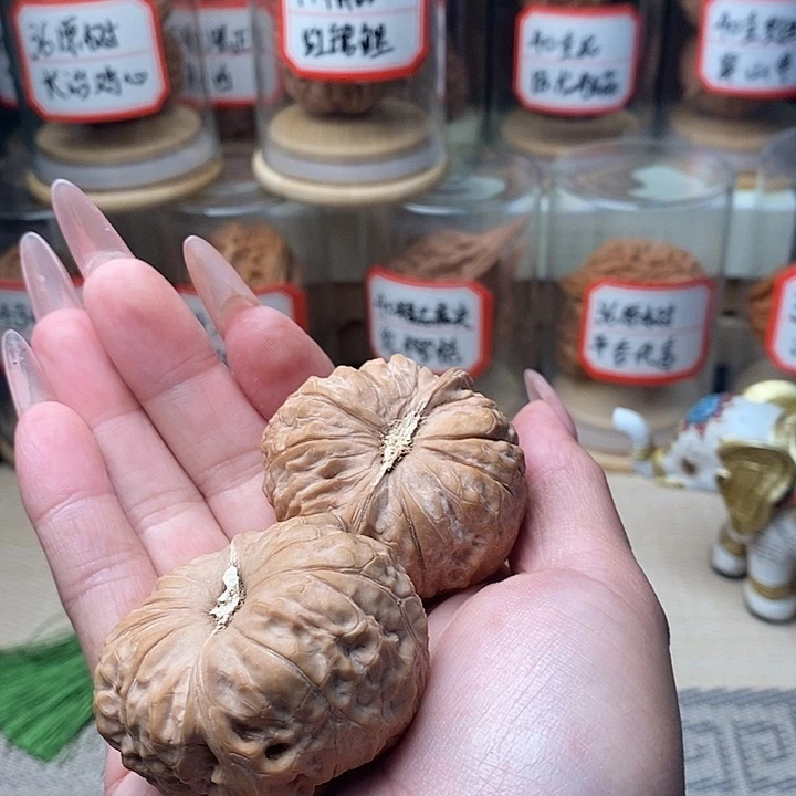乔***.把件文玩核桃南瓜