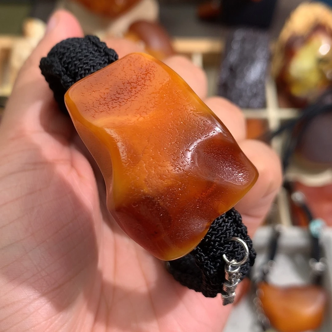 蜜蜡裸石未镶嵌曾****溜你