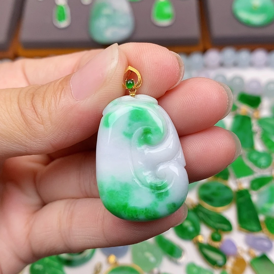 翡翠18K金镶嵌吊坠(不含链)