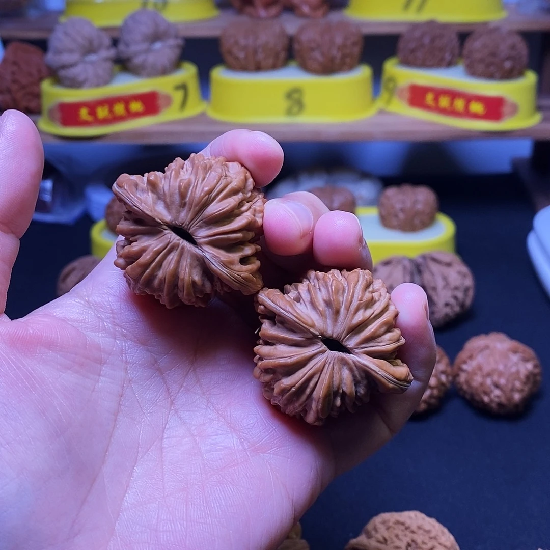 把件文玩核桃四座楼