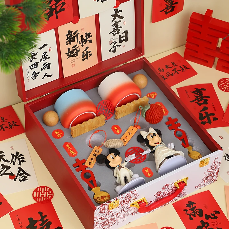 订婚礼物新娘闺密的伴手礼订婚摆件小众高级实用新婚结婚礼物新人