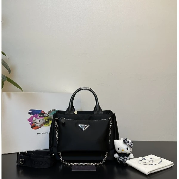 普拉达/95新/包包/250305EV0012/C8857918316
